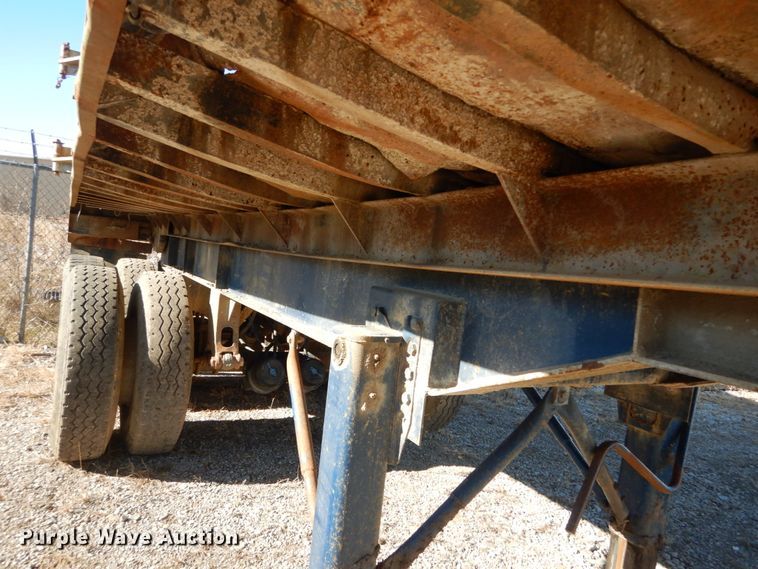 image for item IV9694 1994 Schien 24SD  end dump trailer