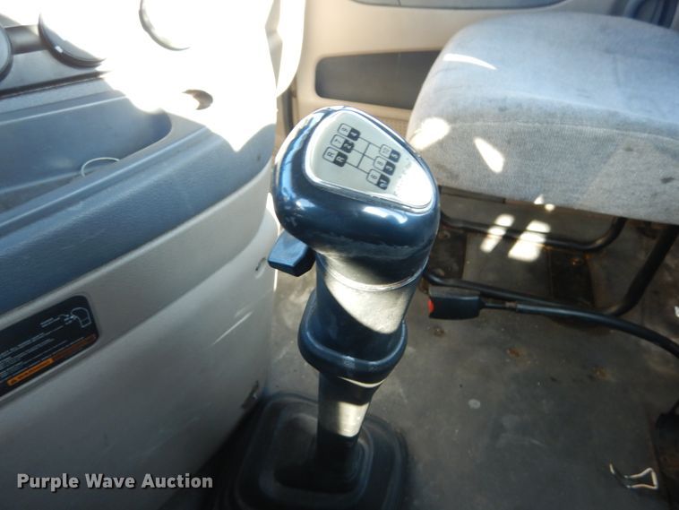 image for item IV9695 2011 Freightliner Cascadia  semi truck