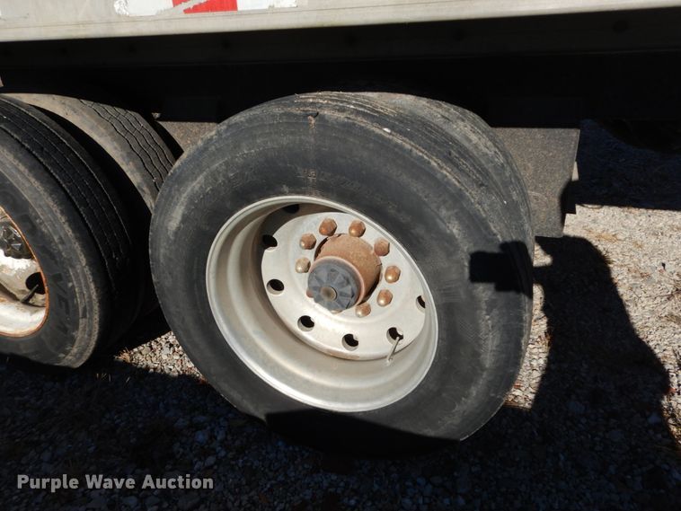 image for item IV9698 1996 Ravens  end dump trailer