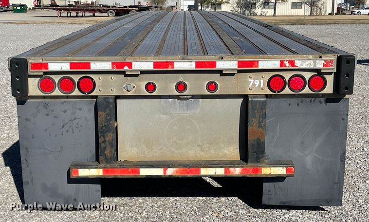 image for item IX9650 2007 Transcraft Eagle  flatbed trailer