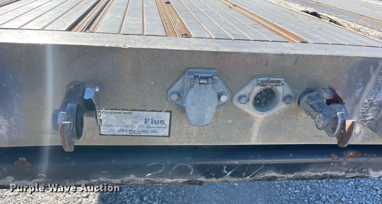 image for item IX9650 2007 Transcraft Eagle  flatbed trailer