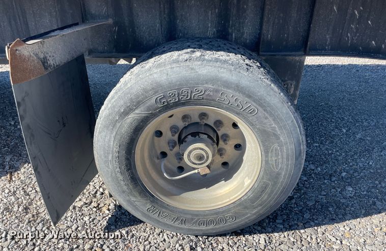 image for item IX9650 2007 Transcraft Eagle  flatbed trailer