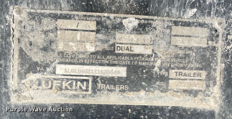 image for item IX9651 1999 Lufkin SE  extendable flatbed trailer