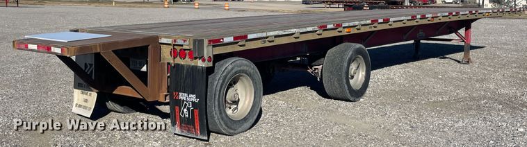 image for item IX9652 2006 Wilson  flatbed trailer