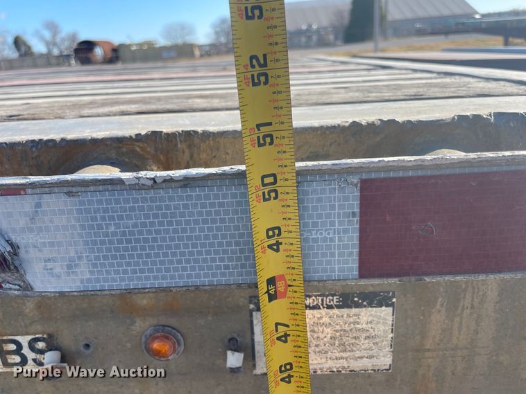 image for item IX9652 2006 Wilson  flatbed trailer