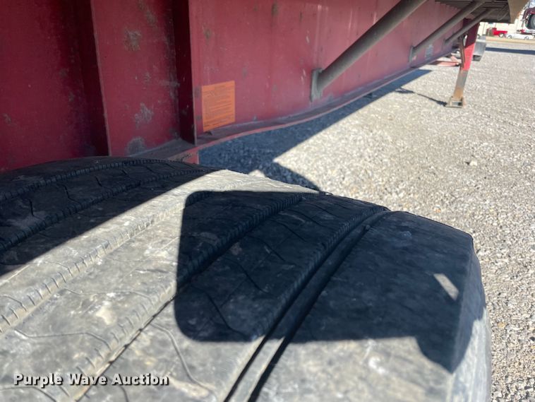 image for item IX9652 2006 Wilson  flatbed trailer