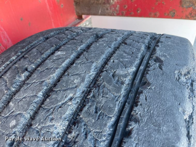 image for item IX9653 2006 Transcraft Eagle  flatbed trailer