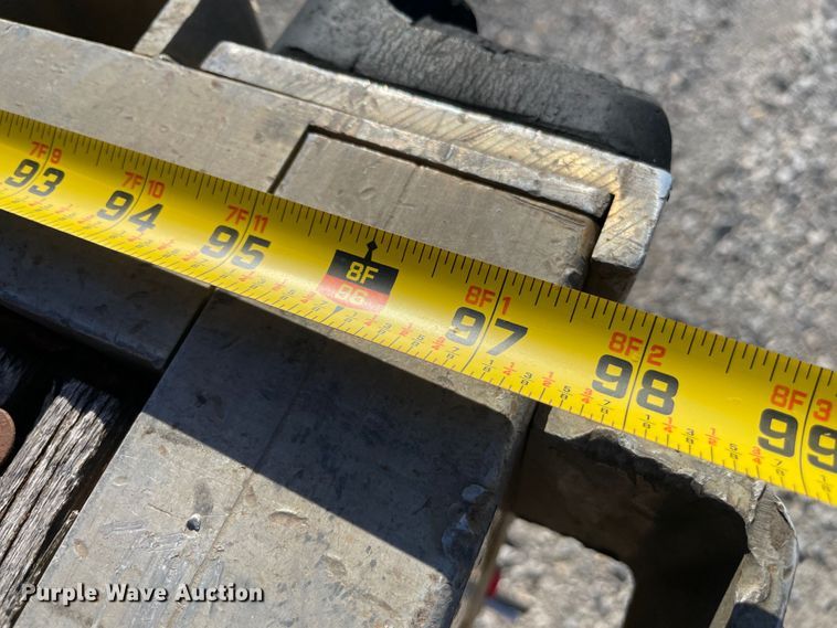 image for item IX9654 2006 Transcraft Eagle  flatbed trailer