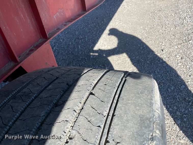 image for item IX9654 2006 Transcraft Eagle  flatbed trailer