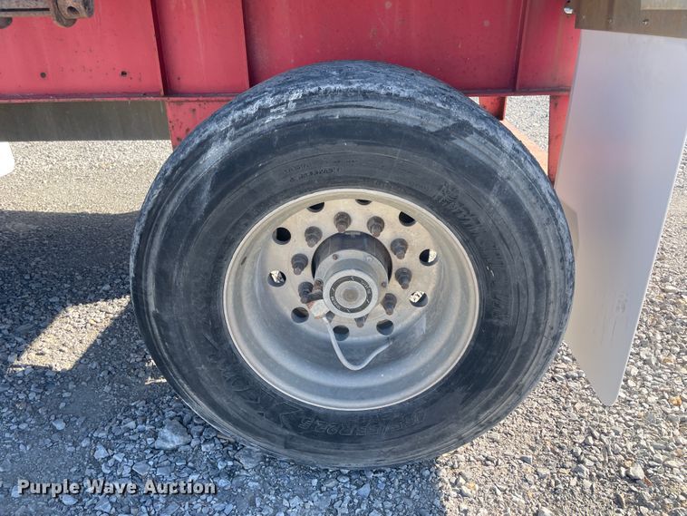 image for item IX9654 2006 Transcraft Eagle  flatbed trailer