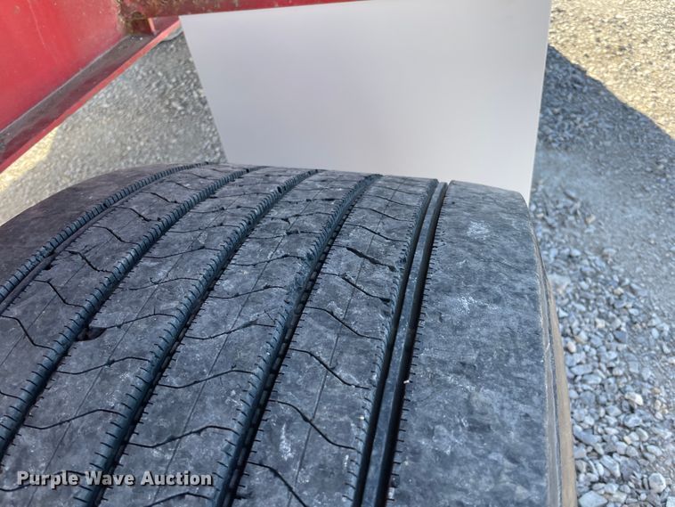 image for item IX9654 2006 Transcraft Eagle  flatbed trailer