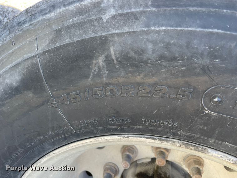 image for item IX9654 2006 Transcraft Eagle  flatbed trailer