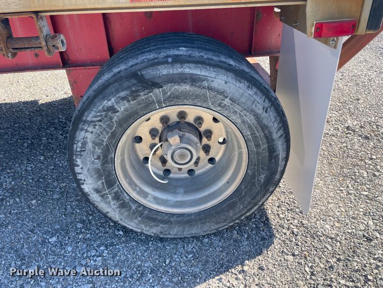 image for item IX9655 2006 Transcraft Eagle  flatbed trailer