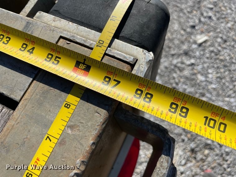 image for item IX9656 2006 Transcraft Eagle  flatbed trailer