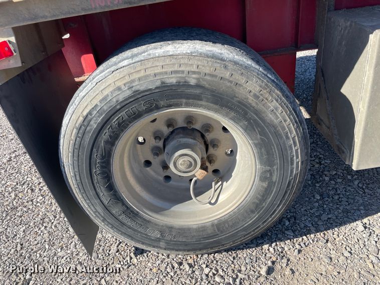 image for item IX9656 2006 Transcraft Eagle  flatbed trailer