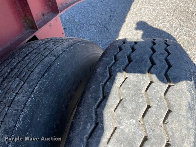 image for item IX9657 2012 Wilson CF-1080  flatbed trailer