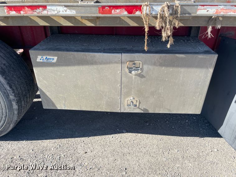 image for item IX9659 2006 Transcraft Eagle  flatbed trailer