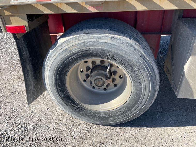 image for item IX9659 2006 Transcraft Eagle  flatbed trailer