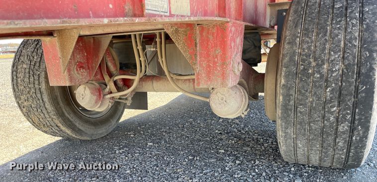 image for item IX9659 2006 Transcraft Eagle  flatbed trailer