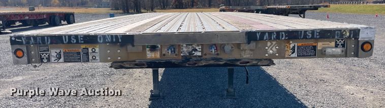 image for item IX9660 2006 Wilson  flatbed trailer