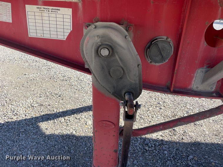 image for item IX9661 2006 Transcraft Eagle  flatbed trailer