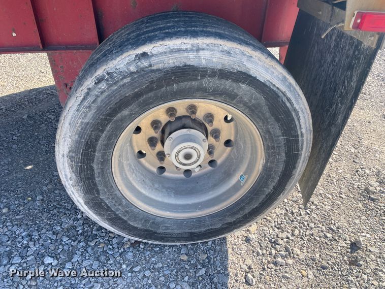 image for item IX9661 2006 Transcraft Eagle  flatbed trailer