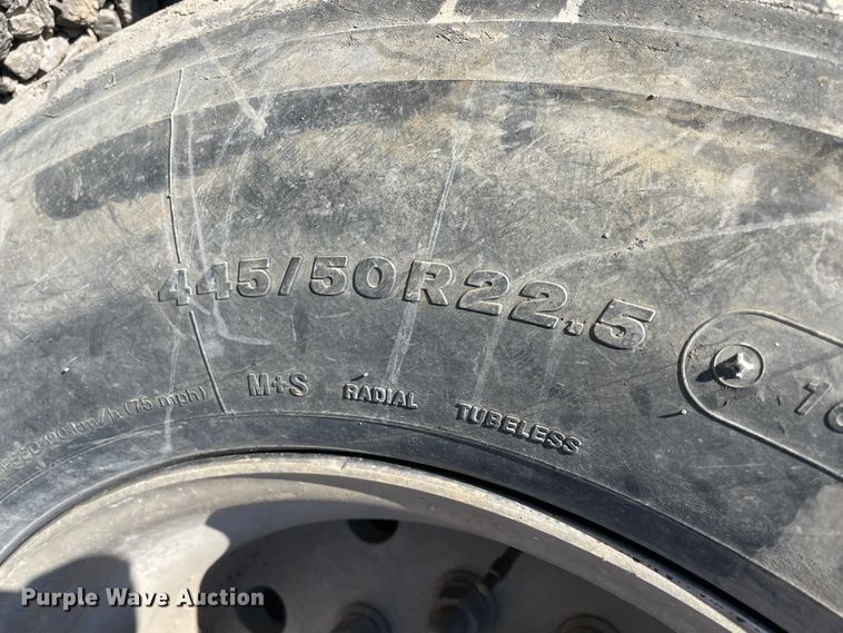 image for item IX9661 2006 Transcraft Eagle  flatbed trailer