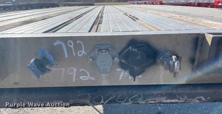 image for item IX9667 2007 Transcraft Eagle  flatbed trailer