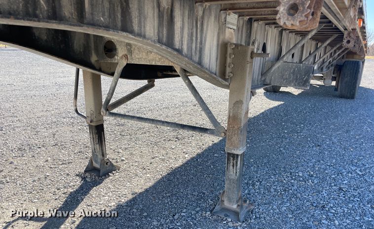 image for item IX9667 2007 Transcraft Eagle  flatbed trailer