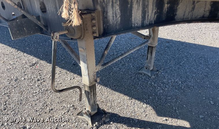 image for item IX9667 2007 Transcraft Eagle  flatbed trailer