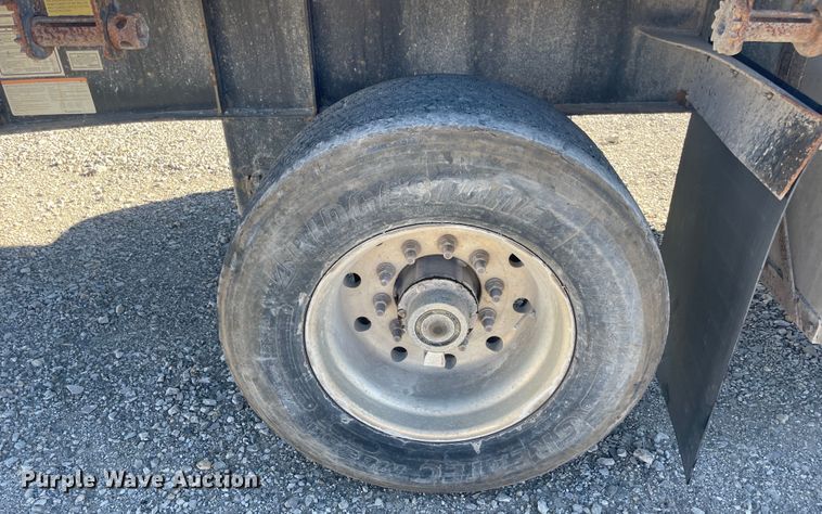 image for item IX9667 2007 Transcraft Eagle  flatbed trailer