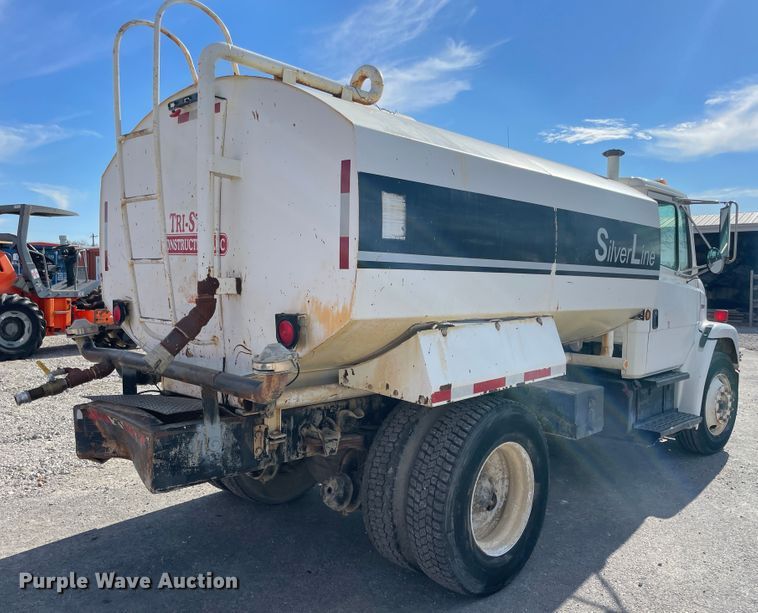 image for item IX9694 1997 Freightliner FL70  water truck