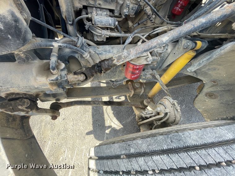 image for item IX9694 1997 Freightliner FL70  water truck