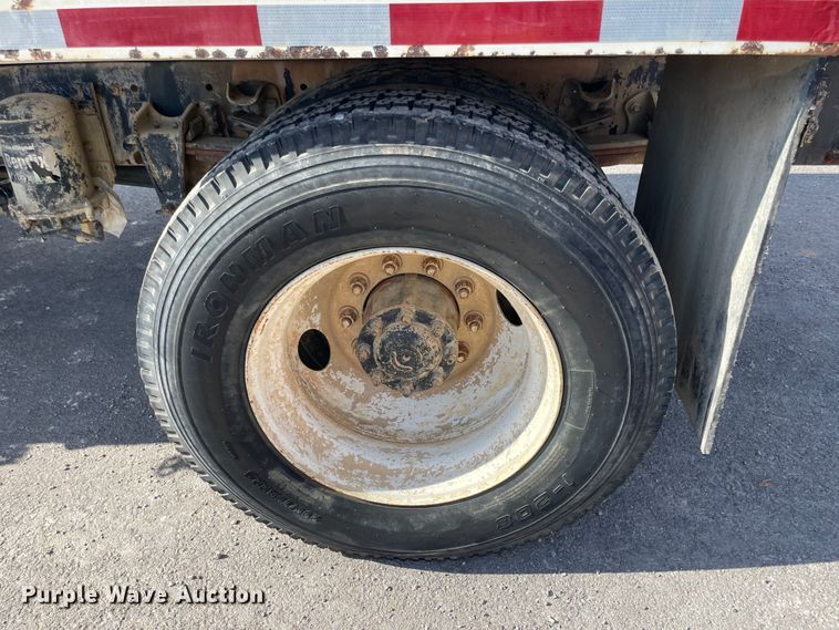 image for item IX9694 1997 Freightliner FL70  water truck