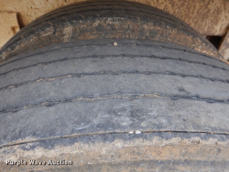 image for item JD9495 2002 CPS SBD-240  bottom dump trailer