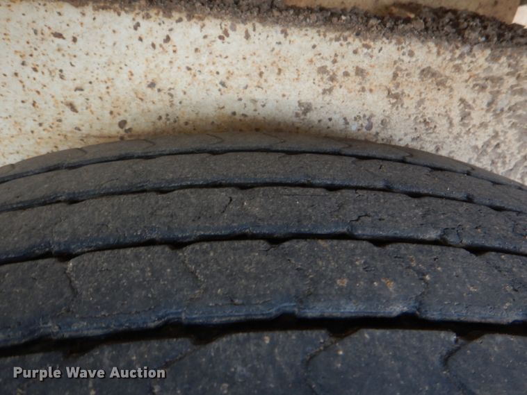 image for item JD9495 2002 CPS SBD-240  bottom dump trailer