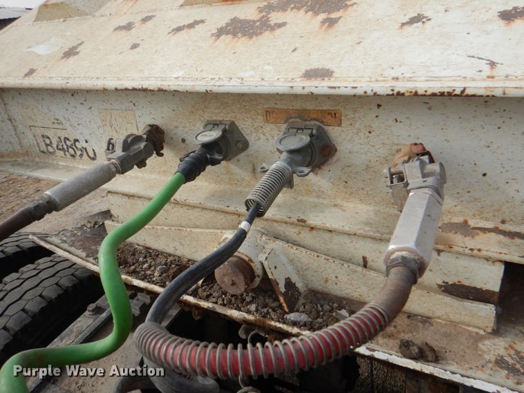 image for item JD9496 2002 CPS SBD-240  bottom dump trailer