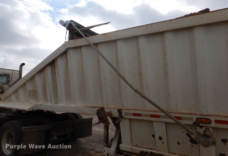 image for item JD9496 2002 CPS SBD-240  bottom dump trailer