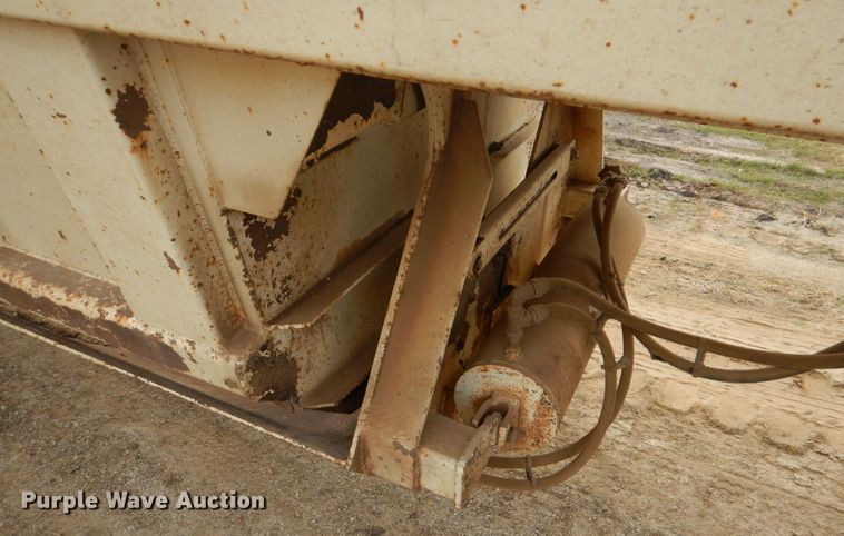 image for item JD9496 2002 CPS SBD-240  bottom dump trailer