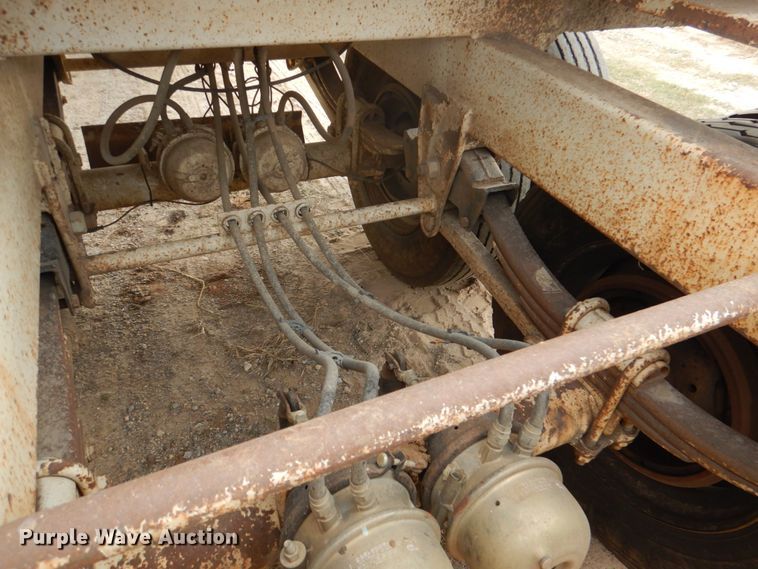 image for item JD9496 2002 CPS SBD-240  bottom dump trailer