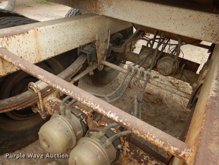 image for item JD9496 2002 CPS SBD-240  bottom dump trailer