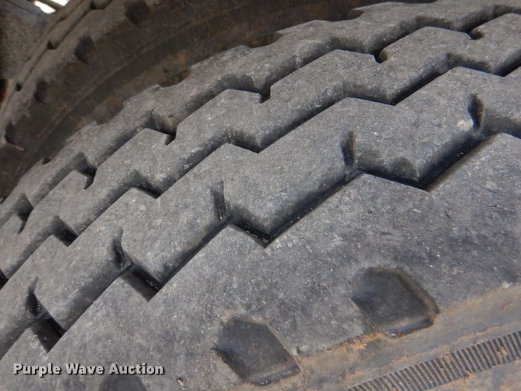 image for item JD9496 2002 CPS SBD-240  bottom dump trailer