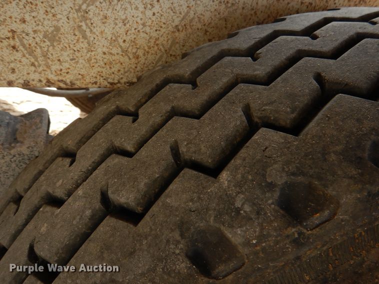 image for item JD9496 2002 CPS SBD-240  bottom dump trailer