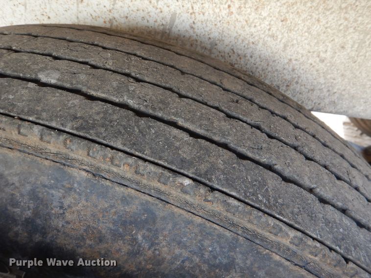 image for item JD9496 2002 CPS SBD-240  bottom dump trailer