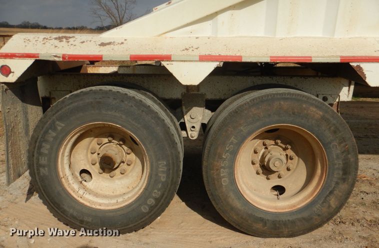image for item JD9496 2002 CPS SBD-240  bottom dump trailer