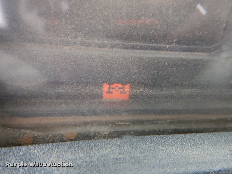 image for item JD9497 1999 Volvo VN  semi truck