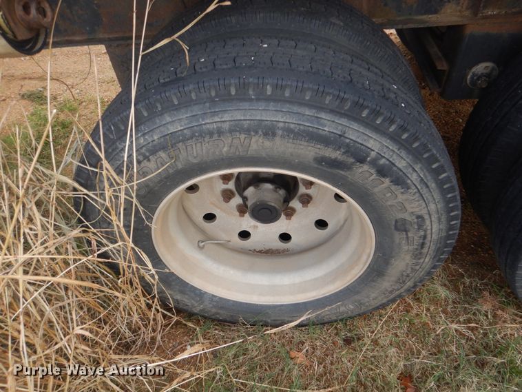 image for item JD9498 1995 Transcraft Eagle W2  flatbed trailer