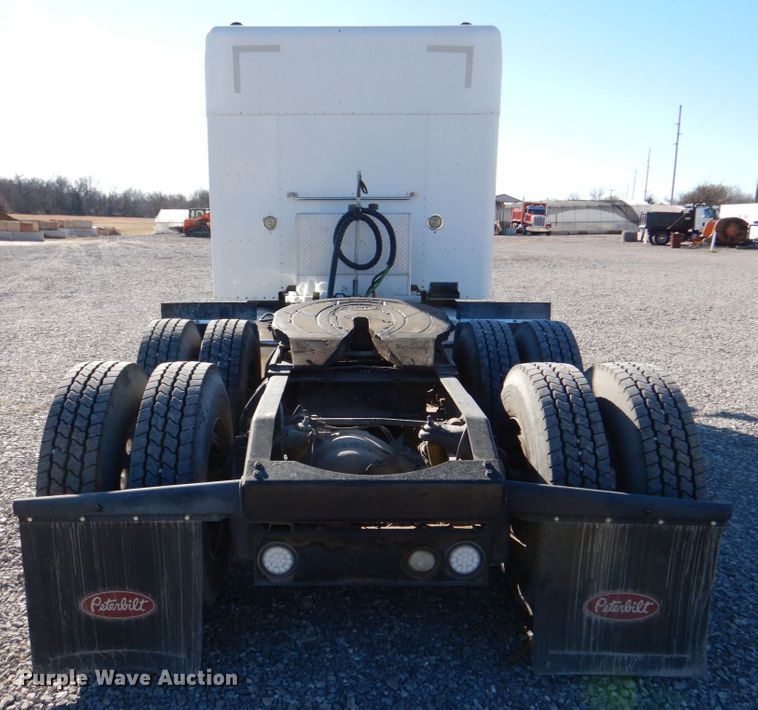 image for item JD9518 2006 Peterbilt 379  semi truck