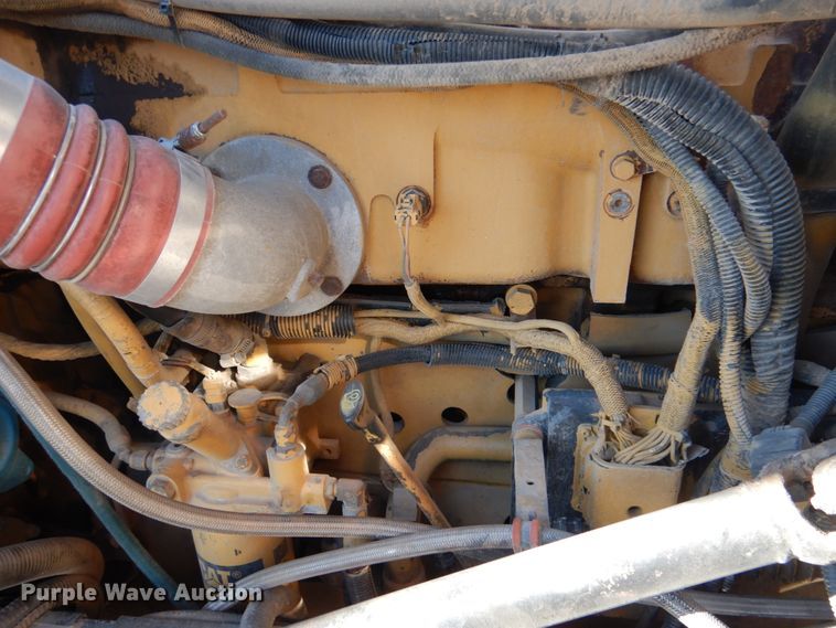 image for item JD9518 2006 Peterbilt 379  semi truck