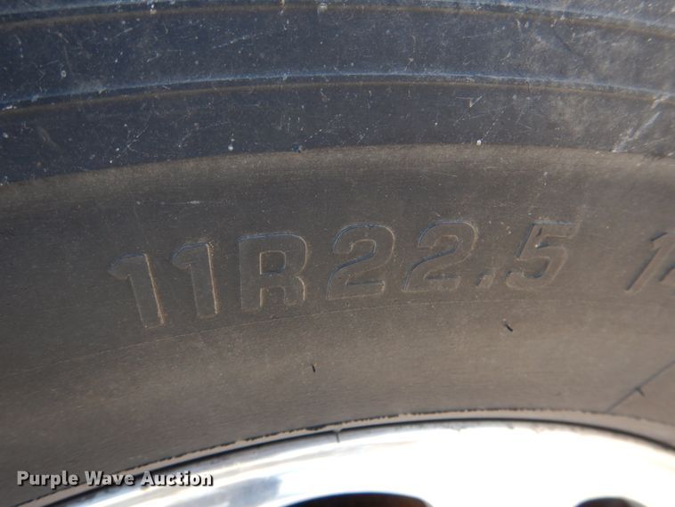 image for item JD9518 2006 Peterbilt 379  semi truck